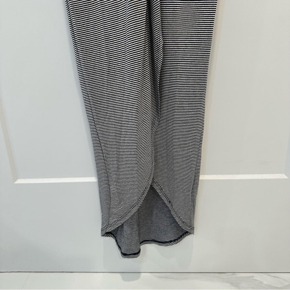 Rolla Coaster Causal Wrap Style Twist Front V-Nec… - image 5